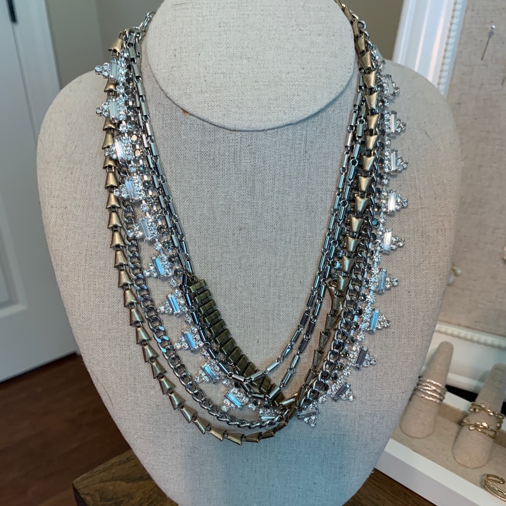 Sutton Necklace. Mixed Metal.